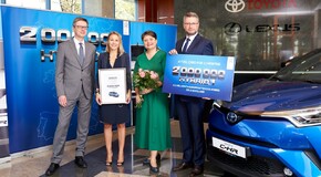 2-milionowa hybryda Toyoty sprzedana w Polsce